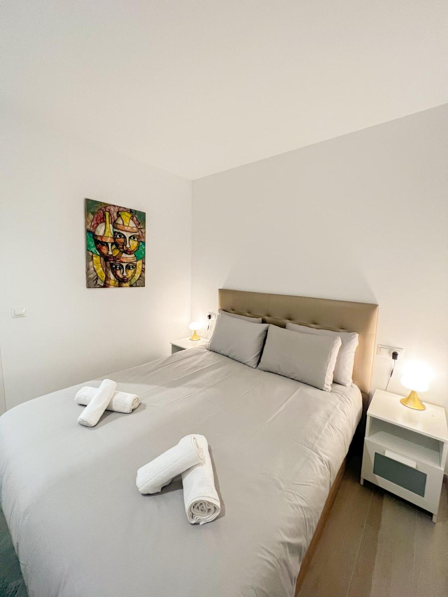 Cozy And Modern Family Flat Carihuela Apartment Torremolinos Bagian luar foto