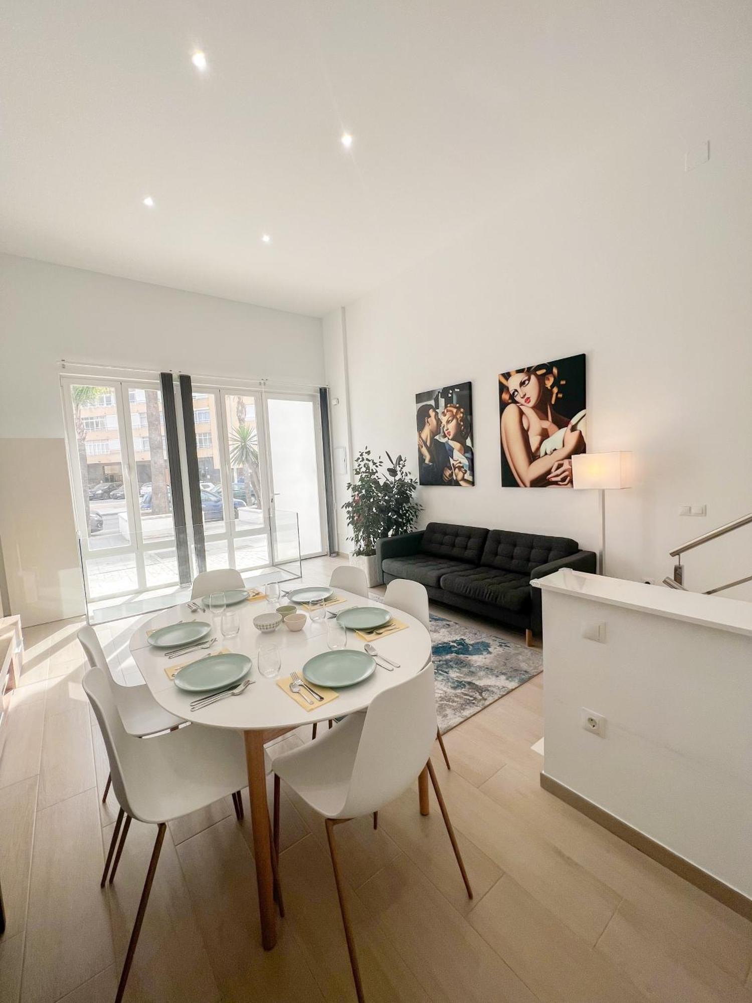 Cozy And Modern Family Flat Carihuela Apartment Torremolinos Bagian luar foto